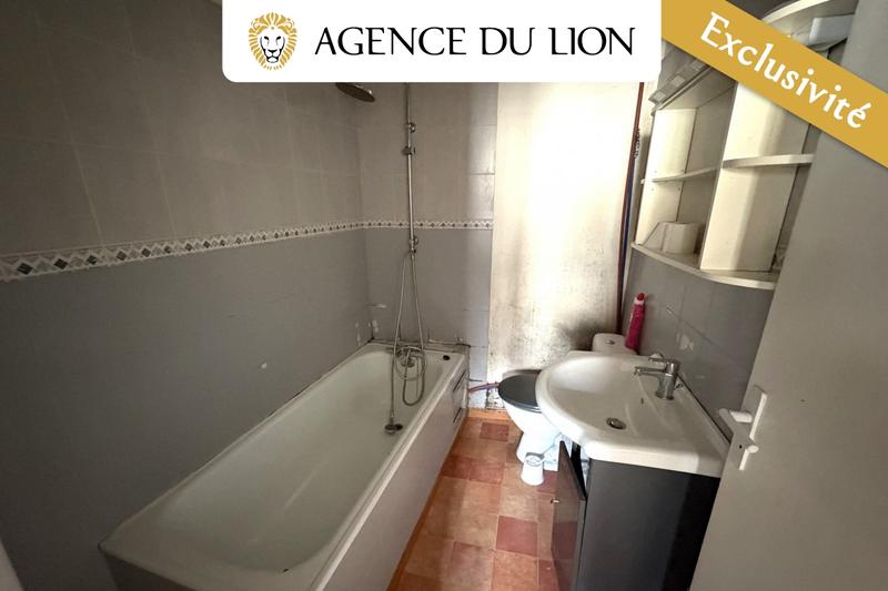 Immeuble - 198 m² - 10 pièces