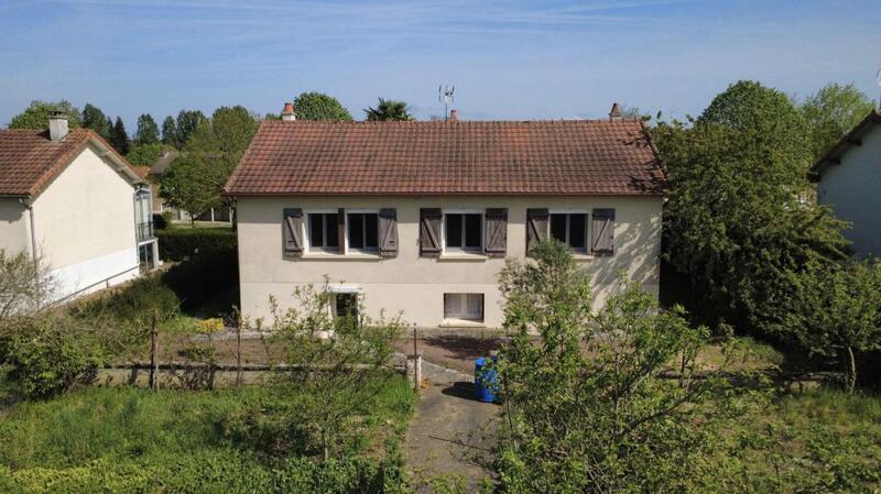 Maison - 137 m² - 6 pièces