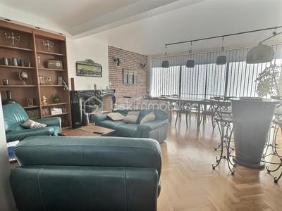 Duplex - 200 m² - 8 pièces