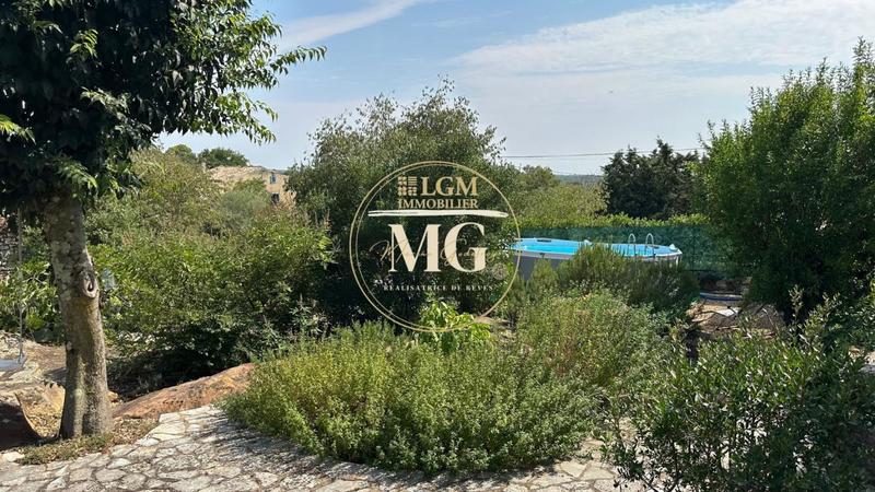 Maison - 203 m² - 6 pièces