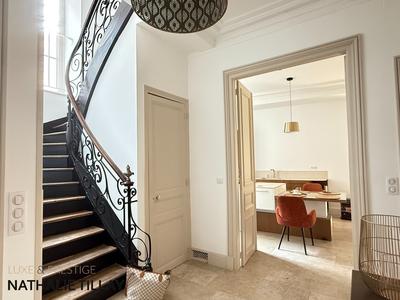 Maison bourgeoise - 236 m² - 8 pièces