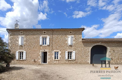 Maison ancienne - 250 m² - 7 pièces