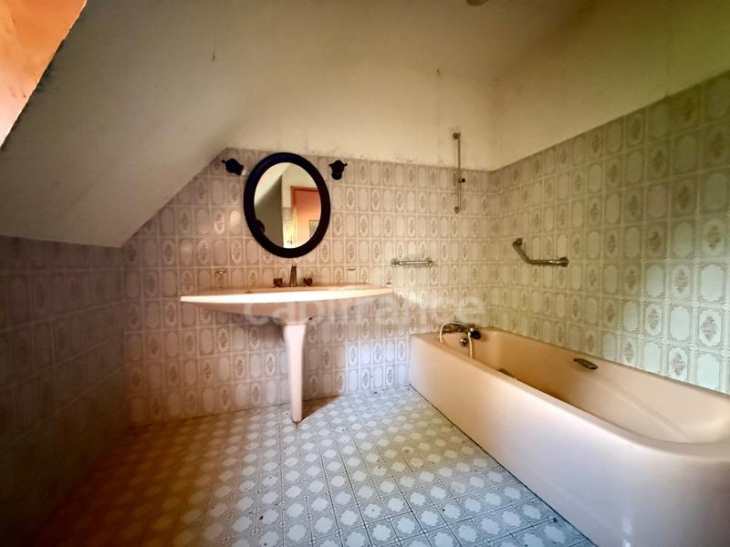 Maison - 120 m² - 7 pièces