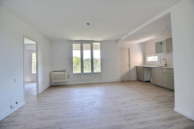 Appartement - 86 m² - 4 pièces