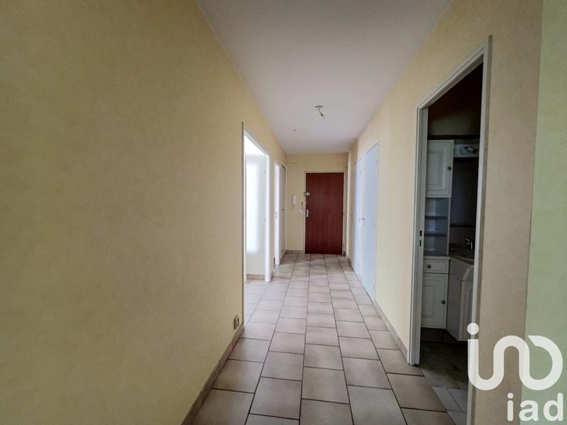 Appartement - 82 m² - 4 pièces