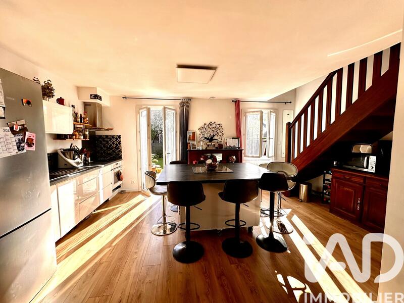 Maison - 144 m² - 5 pièces