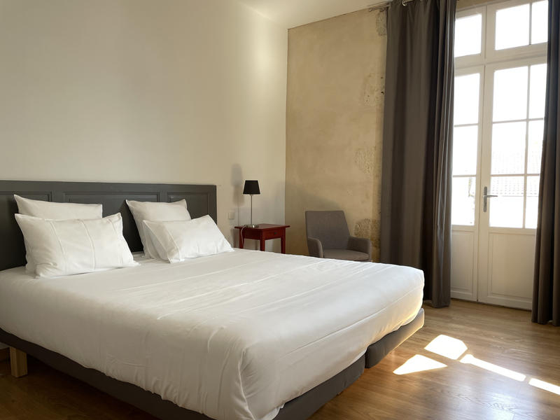 Maison de village - 523 m² - 10 pièces