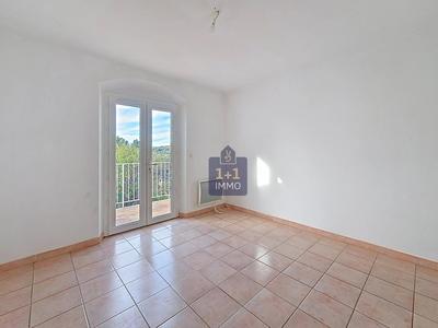 Maison - 71 m² - 3 pièces