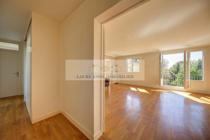 Appartement - 94 m² - 4 pièces