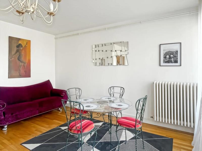 Appartement - 85 m² - 4 pièces