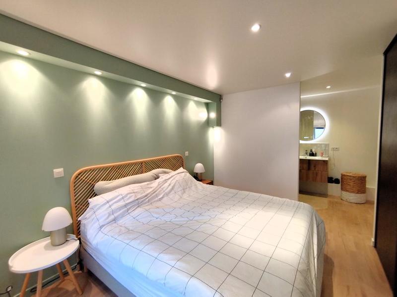 Appartement - 100 m² - 5 pièces