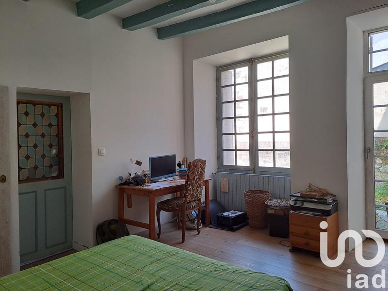 Maison - 200 m² - 10 pièces