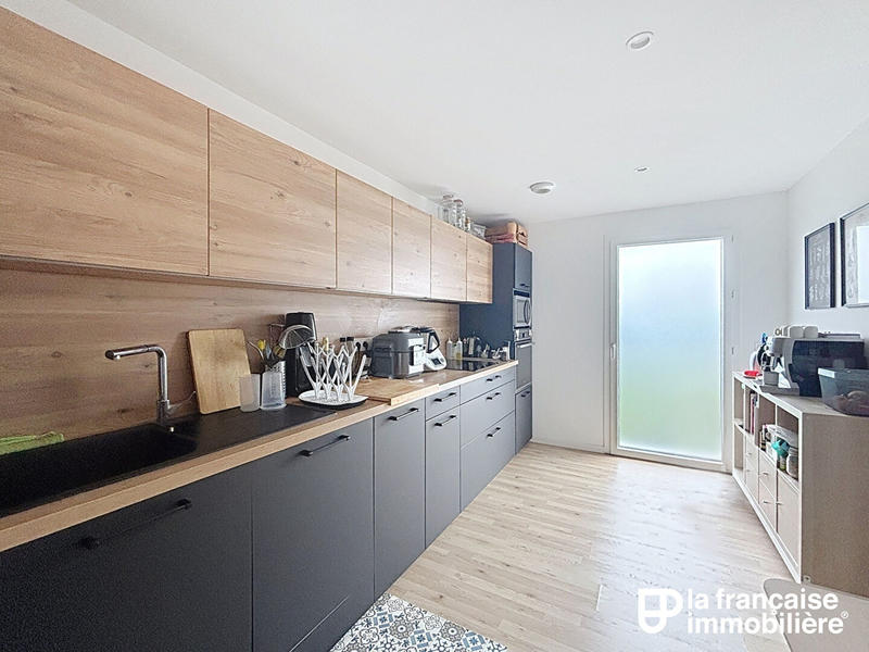 Maison - 100 m² - 6 pièces