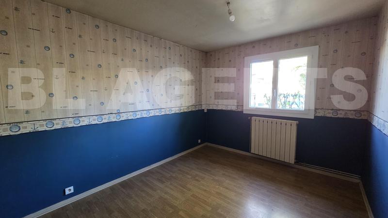 Maison traditionnelle - 90 m² - 5 pièces