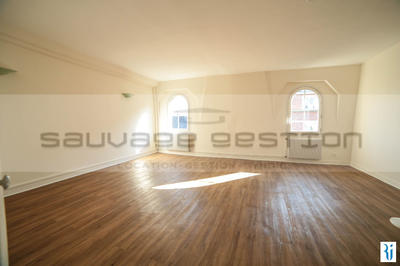 Appartement - 140 m² - 4 pièces