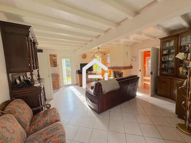 Villa - 350 m² - 9 pièces