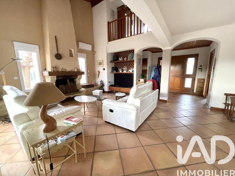 Maison de maîtres - 217 m² - 8 pièces