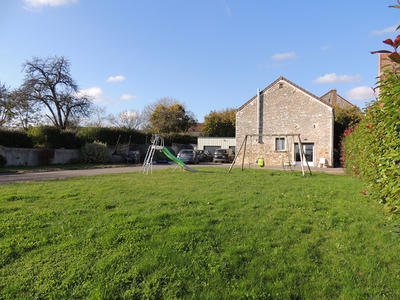 Maison - 167 m² - 6 pièces