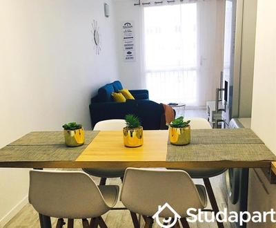 Chambre - 10 m² - 1 pièce