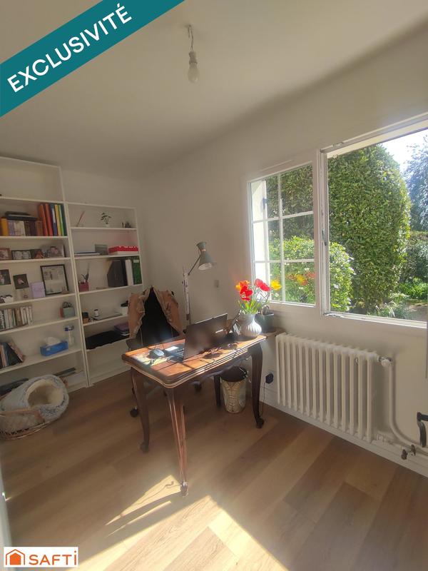 Maison - 275 m² - 8 pièces