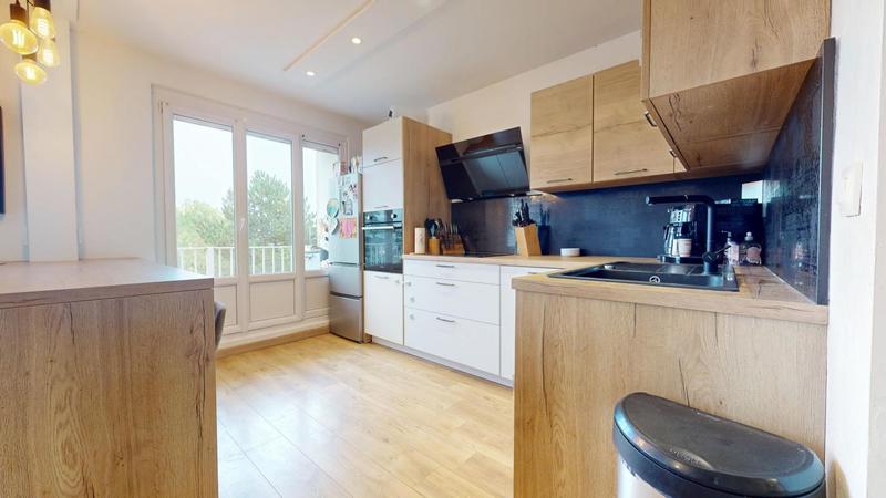 Appartement - 65 m² - 3 pièces