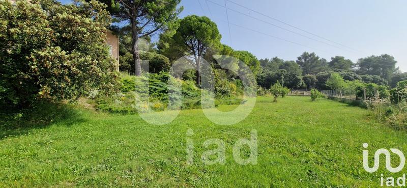 Maison - 260 m² - 6 pièces