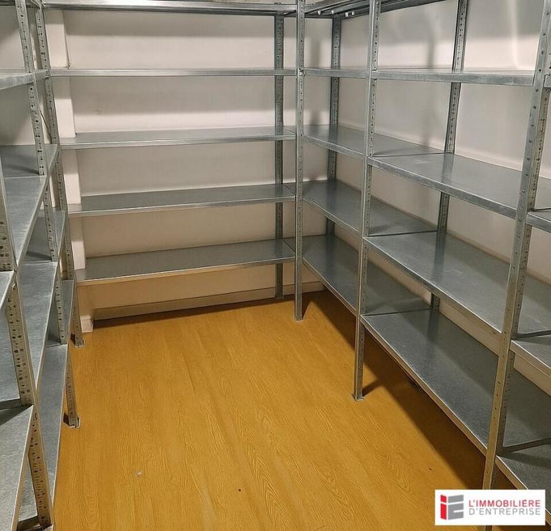 Local commercial - 200 m²