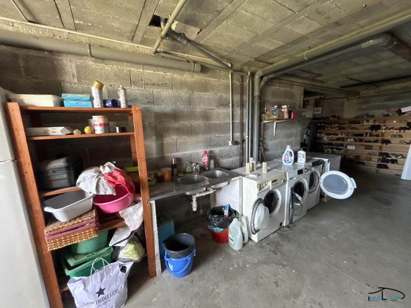 Maison traditionnelle - 172 m² - 6 pièces