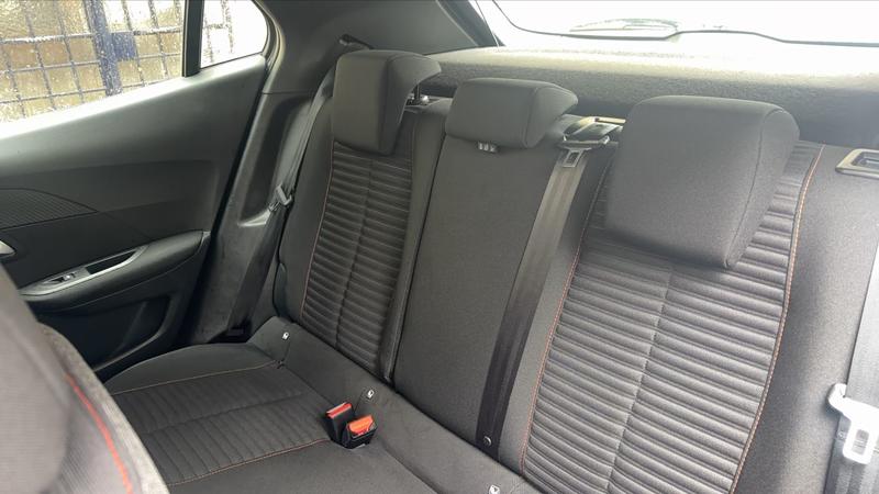 Peugeot 2008 1.2 PureTech 100 Active