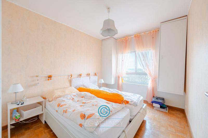 Appartement - 83 m² - 4 pièces