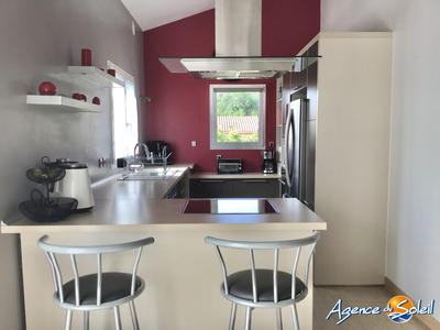 Maison - 230 m² - 5 pièces