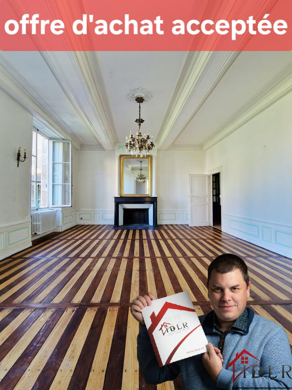 Maison - 402 m² - 14 pièces