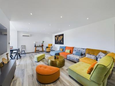 Appartement - 124 m² - 4 pièces