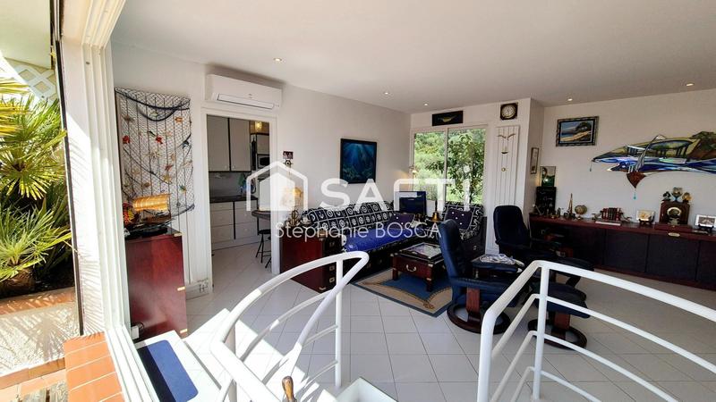 Appartement - 100 m² - 3 pièces