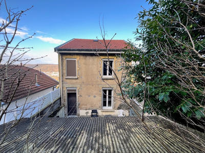 Maison - 70 m² - 4 pièces