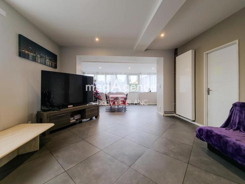 Maison ancienne - 147 m² - 9 pièces