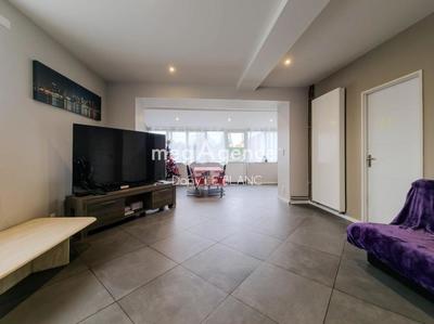 Maison ancienne - 147 m² - 9 pièces