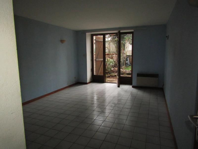 Immeuble - 210 m² - 9 pièces