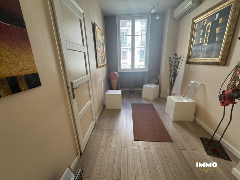 Appartement - 104 m² - 3 pièces