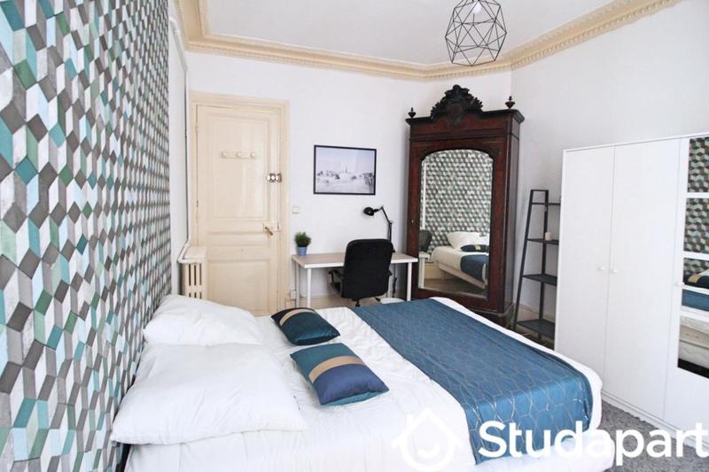 Chambre - 11 m² - 1 pièce