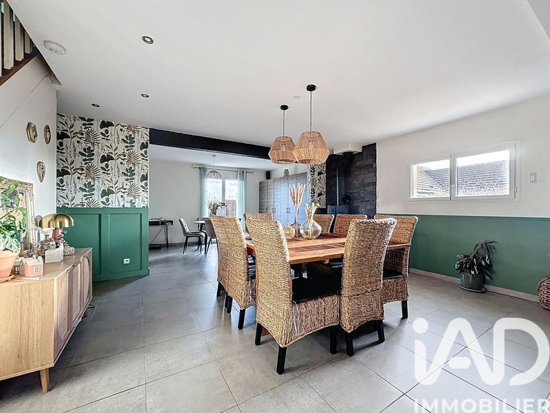 Maison - 137 m² - 6 pièces