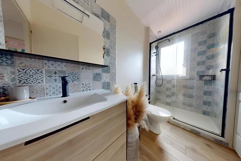 Pavillon - 125 m² - 5 pièces