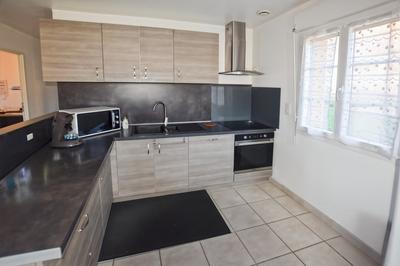 Maison - 77 m² - 5 pièces