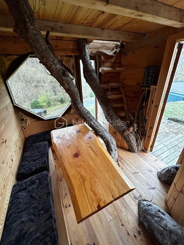 Maison - 163 m² - 7 pièces