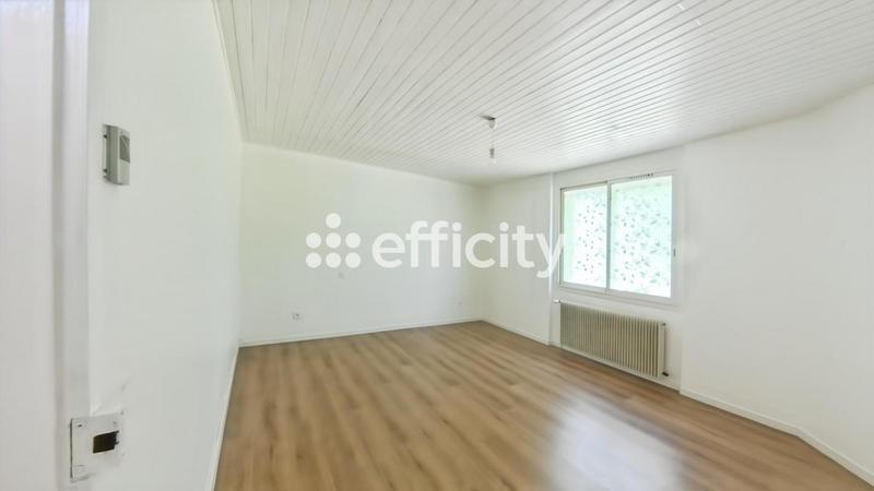 Maison - 144 m² - 6 pièces