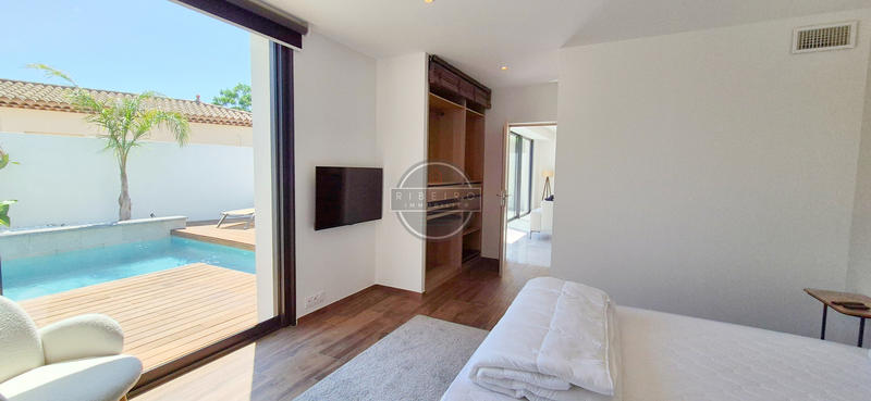 Villa - 185 m² - 4 pièces