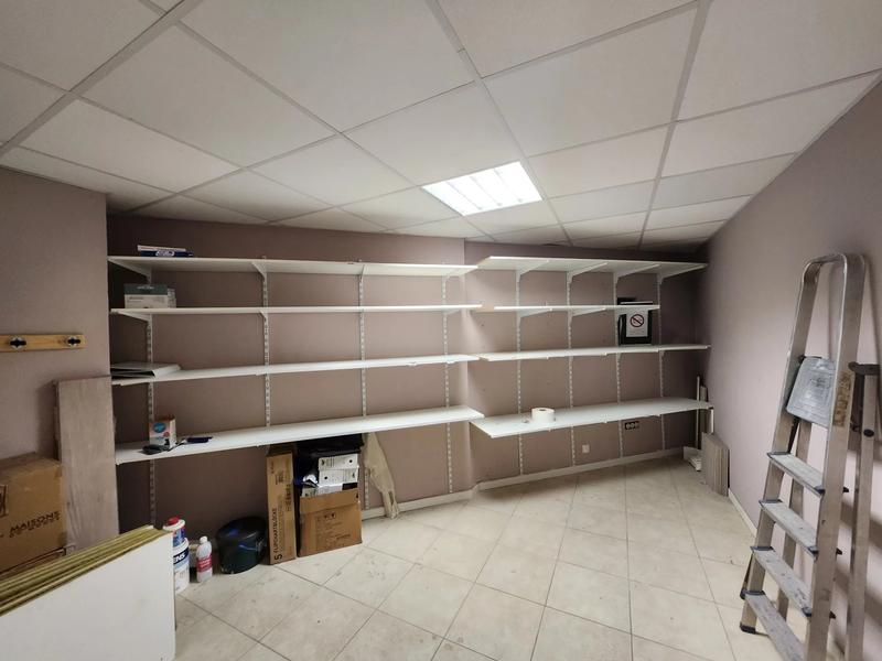 Local d'activités - 280 m² - 6 pièces