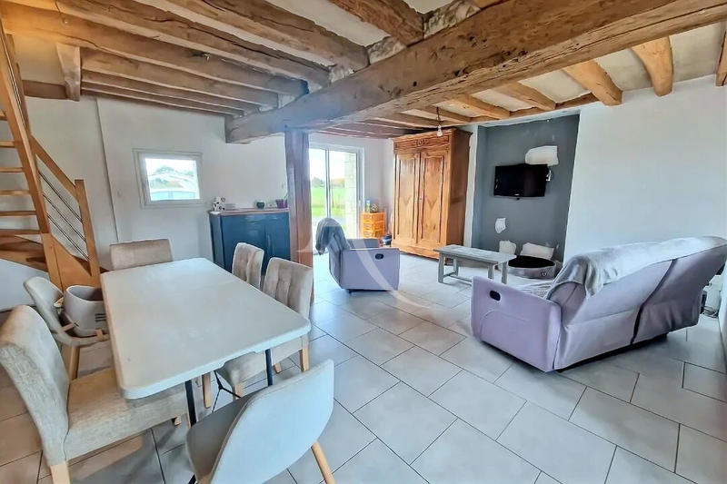 Maison - 110 m² - 4 pièces