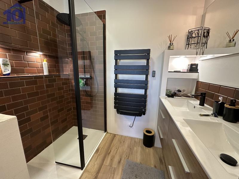 Maison - 117 m² - 4 pièces