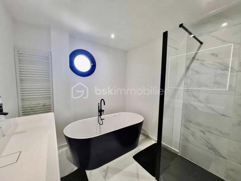 Pavillon - 85 m² - 3 pièces